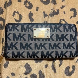 Michael Kors wallet
